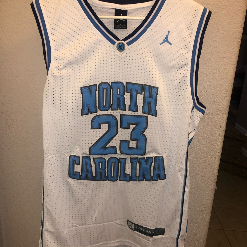 MICHAEL JORDAN NORTH CAROLINA TAR HEELS JERSEY